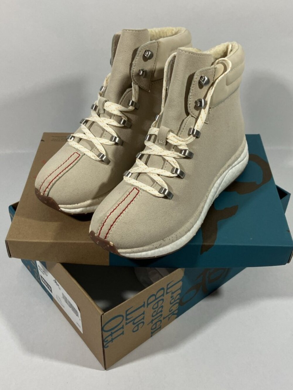 OTBT Off The Beaten Track BUCKLY Boots Sneaker Walking Shoes Booties Beige Sz 7